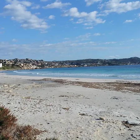 Appartamento Baia Santa Reparata, Grazioso Bilocale Con Vista Mare - Iun Q2157