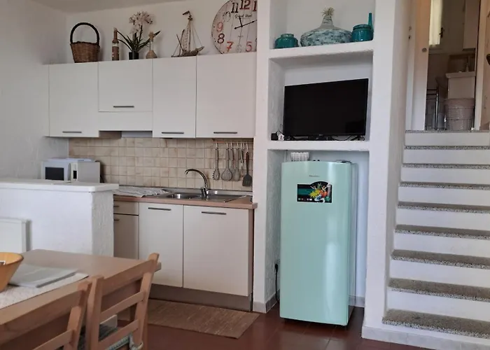 Baia Santa Reparata, Grazioso Bilocale Con Vista Mare - Iun Q2157 Appartamento *